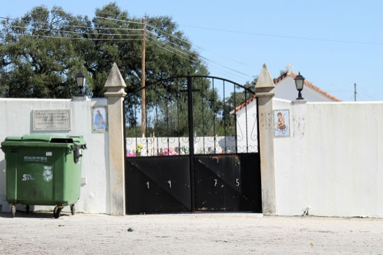 Peças de arte sacra roubadas do cemitério de Valverde