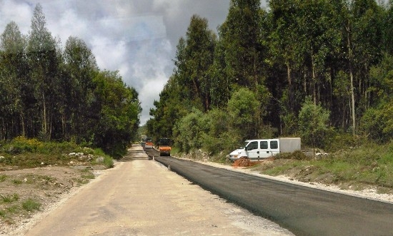 Já se vê alcatrão nas obras da ER 361