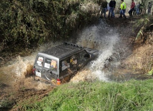 Adrenalina pura e dura no 4º Passeio TT organizado pelo C.C.R. de Aldeia da Ribeira