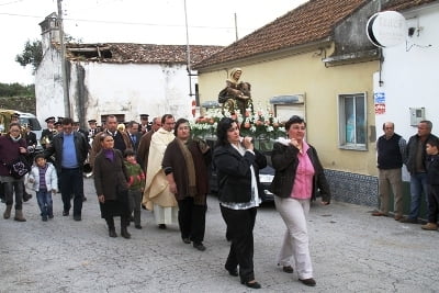 Aldeia de Além – Festas em honra de Stº António e Stª Ana terminam esta 3ª feira