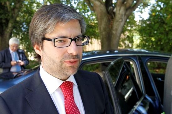 Vice-presidente do PSD veio a Alcanede defender “pequenos investimentos que fazem a diferença” em acessibilidades