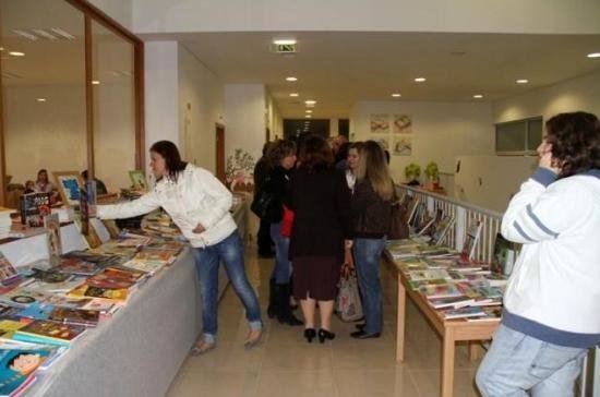 Centro Escolar de Alcanede recebe XII Feira do Livro até ao dia 8 de março