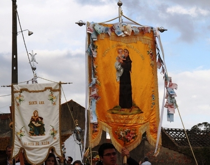 Membros fundadores da Associação de Aldeia de Além vão ser homenageados