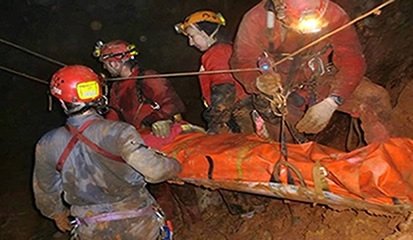 Bombeiros de Alcanede qualificados para resgate em locais de difícil acesso