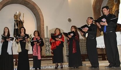 Fotos – 1º Encontro de coros enche igreja matriz de Alcanede