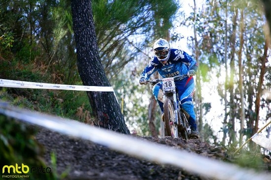 Equipa ADAR/Ofimoto começa bem a 1ª ronda da Taça de Portugal de Downhill
