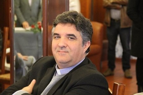 Padre António Vicente celebra bodas de prata sacerdotais