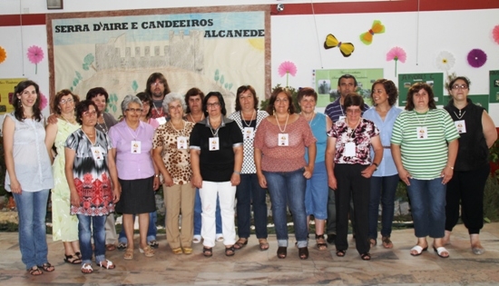 Alcanede recebe exposição sobre plantas aromáticas