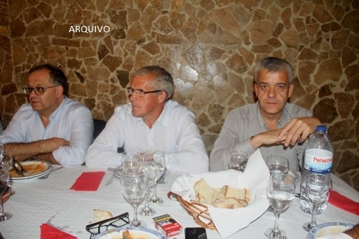 Grupo Convívio 1960-74 ruma à Batalha