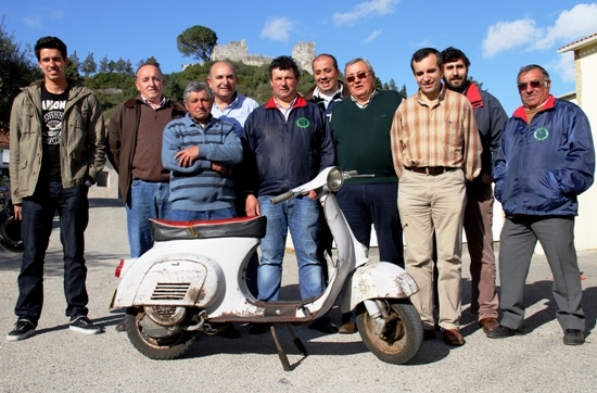 Vespinhas do Castelo de Alcanede inauguraram nova sede