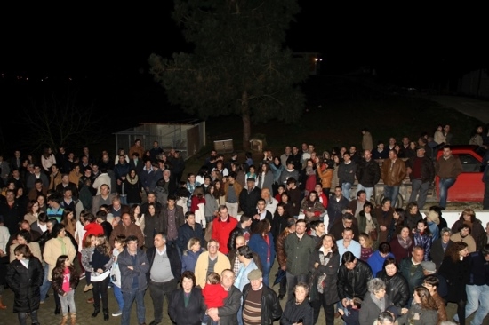 Festa em Aldeia da Ribeira despede-se com o tradicional fogo-de-artifício