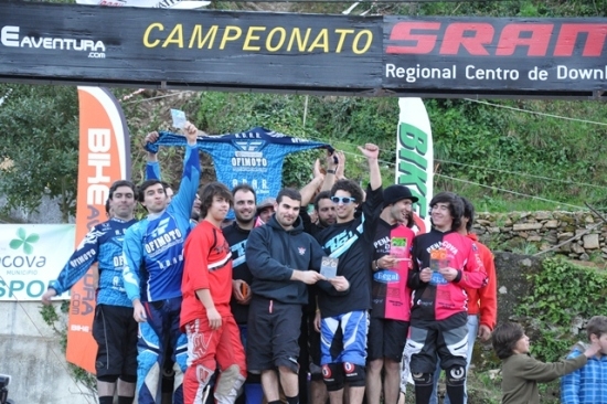 Team ADAR-Ofimoto continua em lugar de destaque, apesar das dificuldades