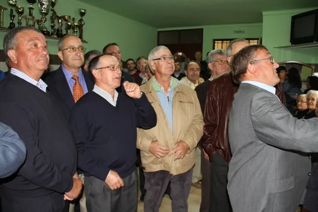 Emoção marca cerimónia de homenagem a sócios fundadores da associação de Aldeia de Além (Com Video)