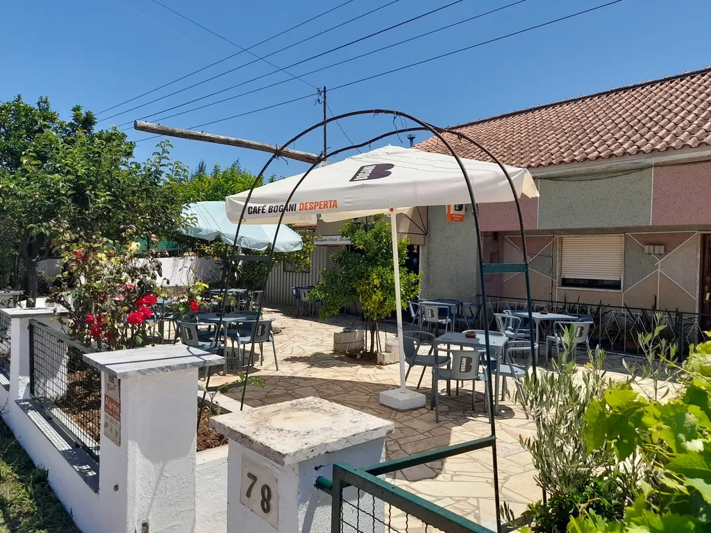 Já abriu o novo café restaurante Churrasquinho de Valverde