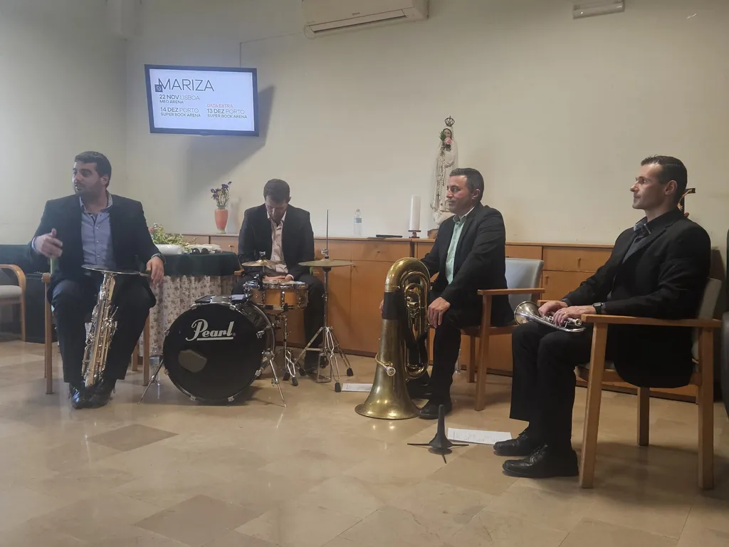 Grupo “Triofásico” encantou utentes dos lares da SCMA e CSSA