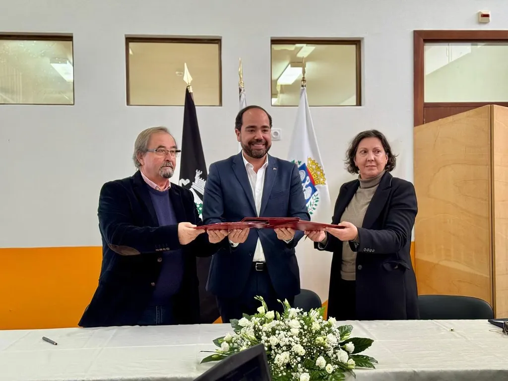 CMS, Misericórdia de Alcanede e Junta de Freguesia assinam protocolo na inauguração da Universidade Cultural