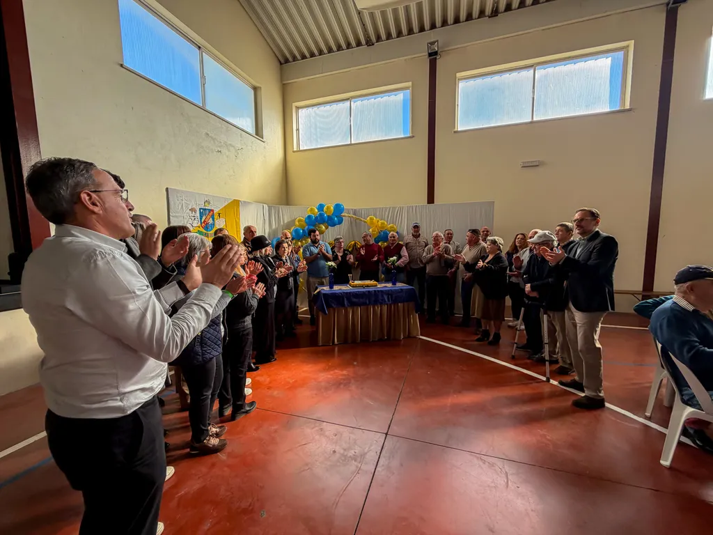 Entre emoção e reconhecimento: CCR de Pé da Pedreira homenageia fundadores no seu 40º Aniversário